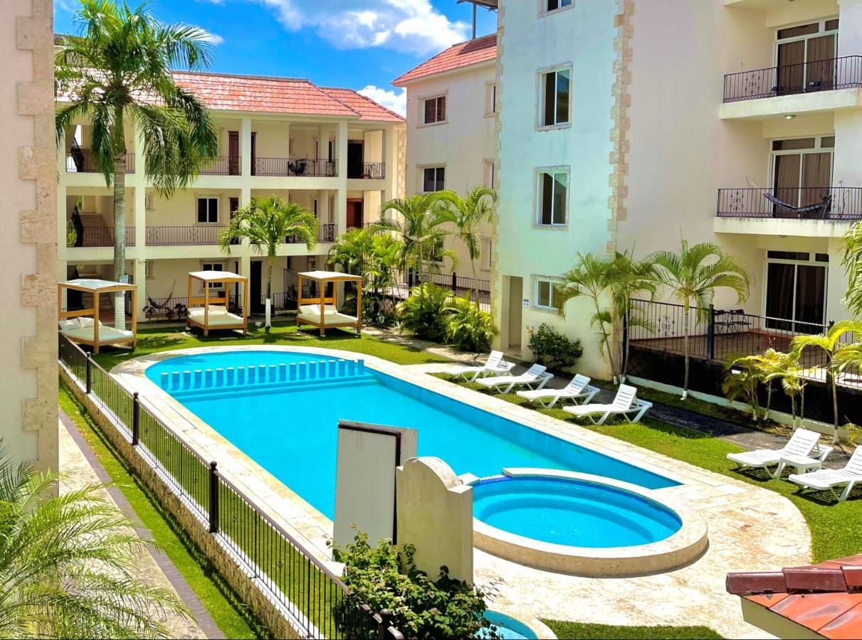 Aparthotel Seven Beaches 3*